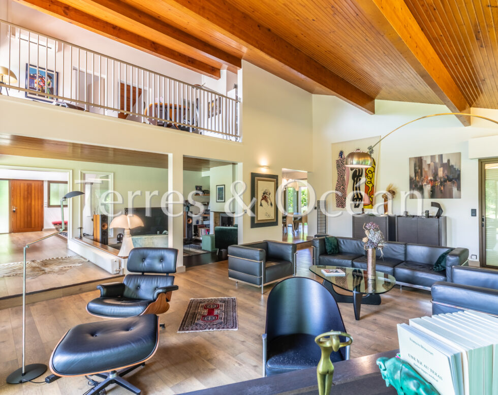 12 MIN FROM HOSSEGOR, HOUSE WITH ANNEX AND POOL