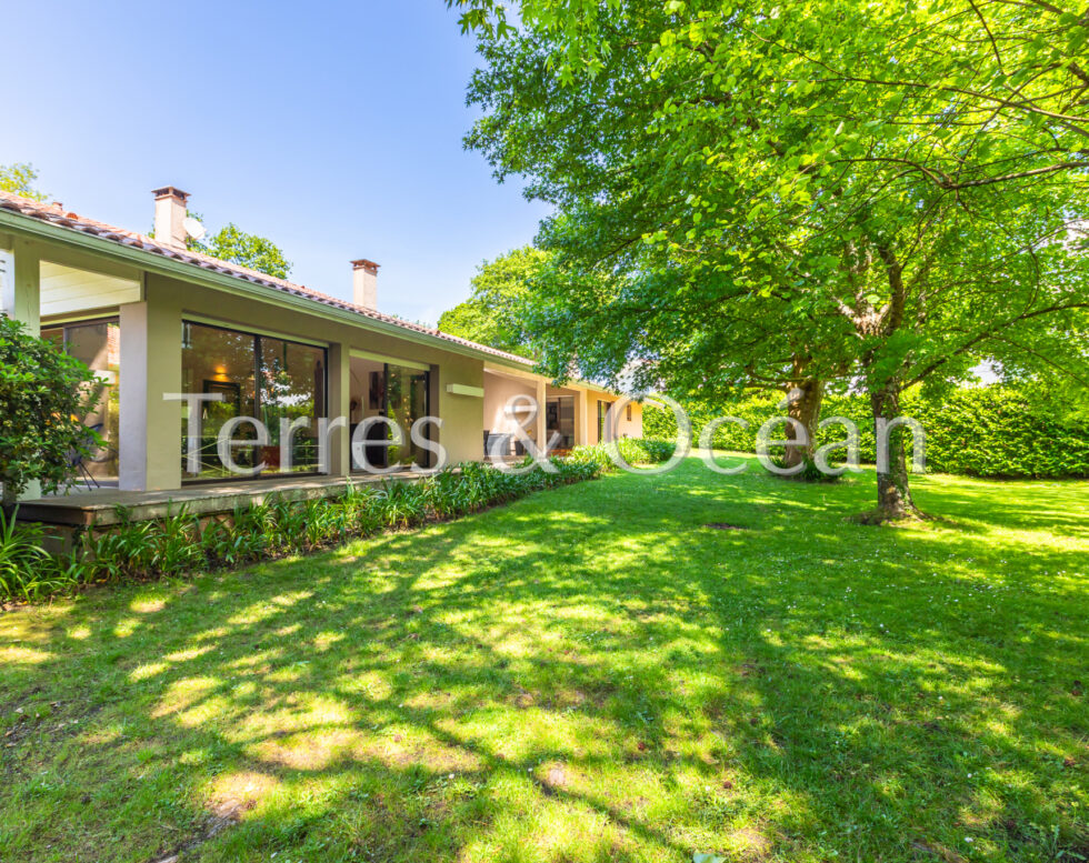 12 MIN FROM HOSSEGOR, HOUSE WITH ANNEX AND POOL