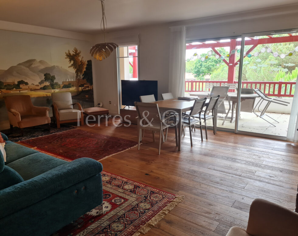 HOSSEGOR CITY CENTER, LUXURY APARTMENT