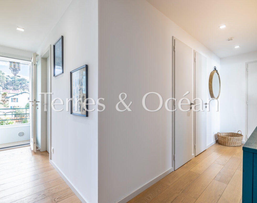 BEAUTIFUL FLOOR APARTMENT IN BIARRITZ