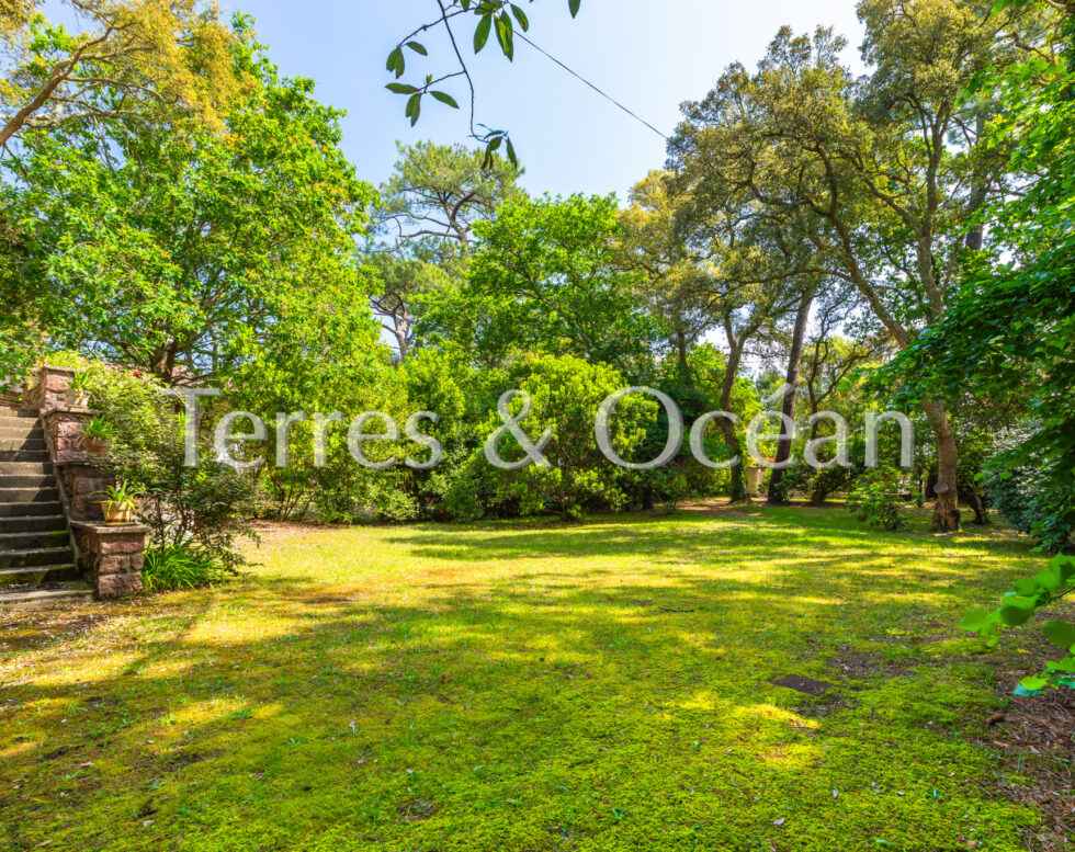 HOSSEGOR AUTHENTIC BASCO LANDAISE HOUSE