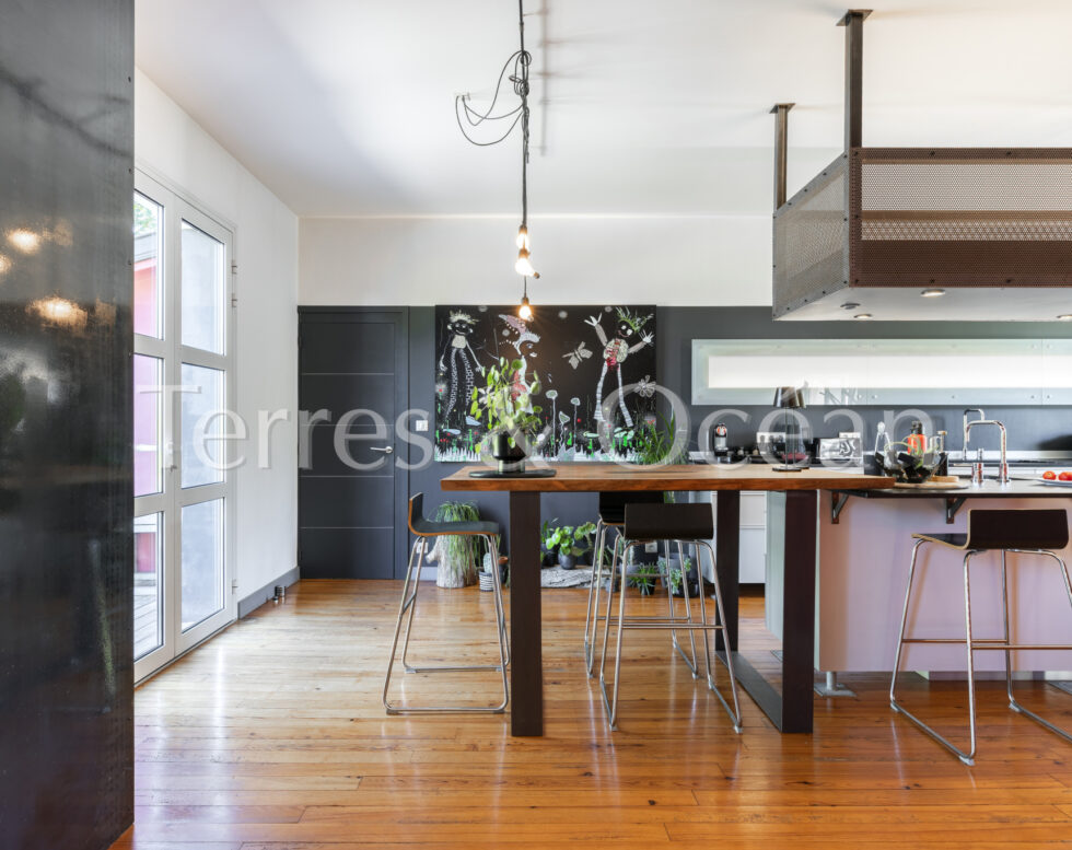 SUPERB RENOVATED BASCO-LANDAISE BETWEEN LAKE AND OCEAN IN HOSSEGOR