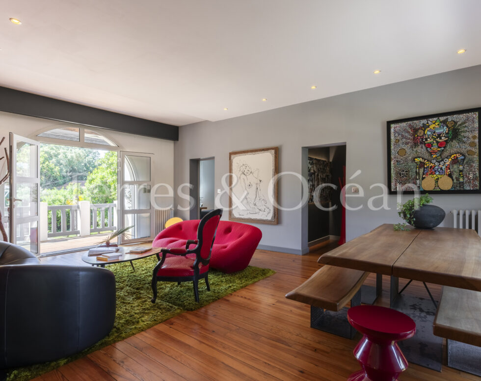 SUPERB RENOVATED BASCO-LANDAISE BETWEEN LAKE AND OCEAN IN HOSSEGOR