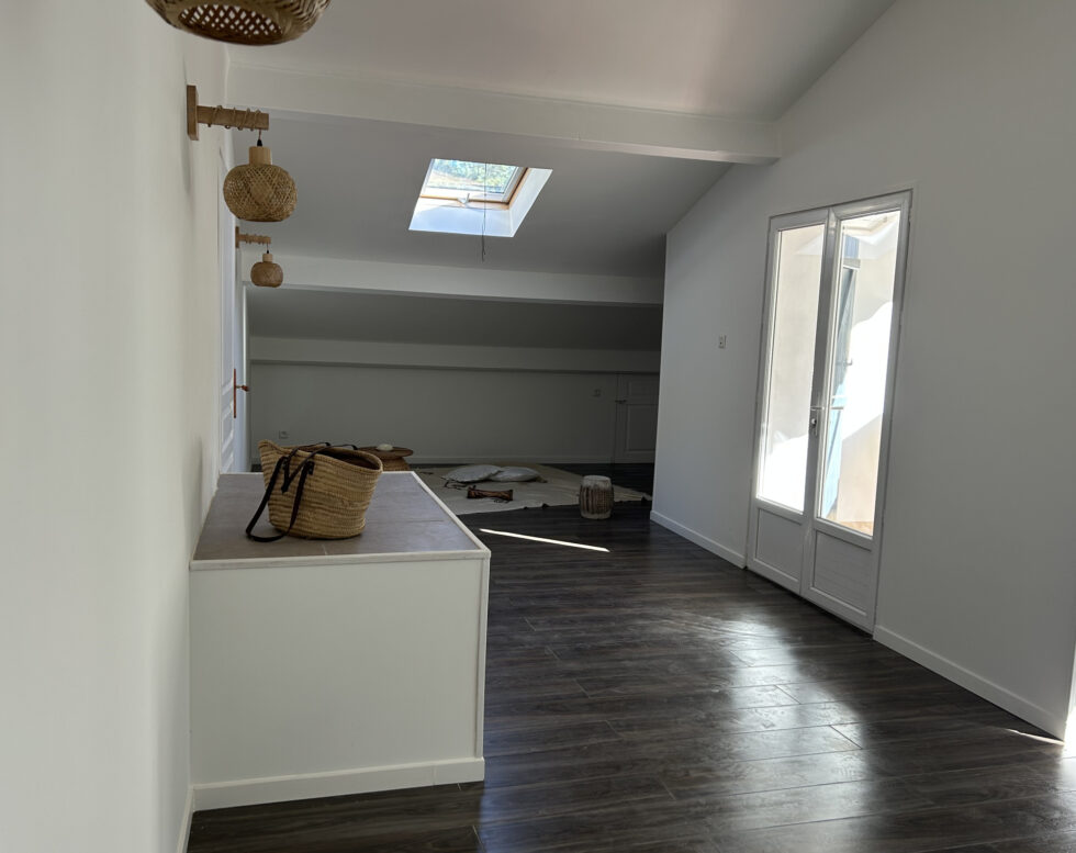 Hossegor, Maison de 260 m2 sur 3 niveaux avec piscine, proche centre-ville