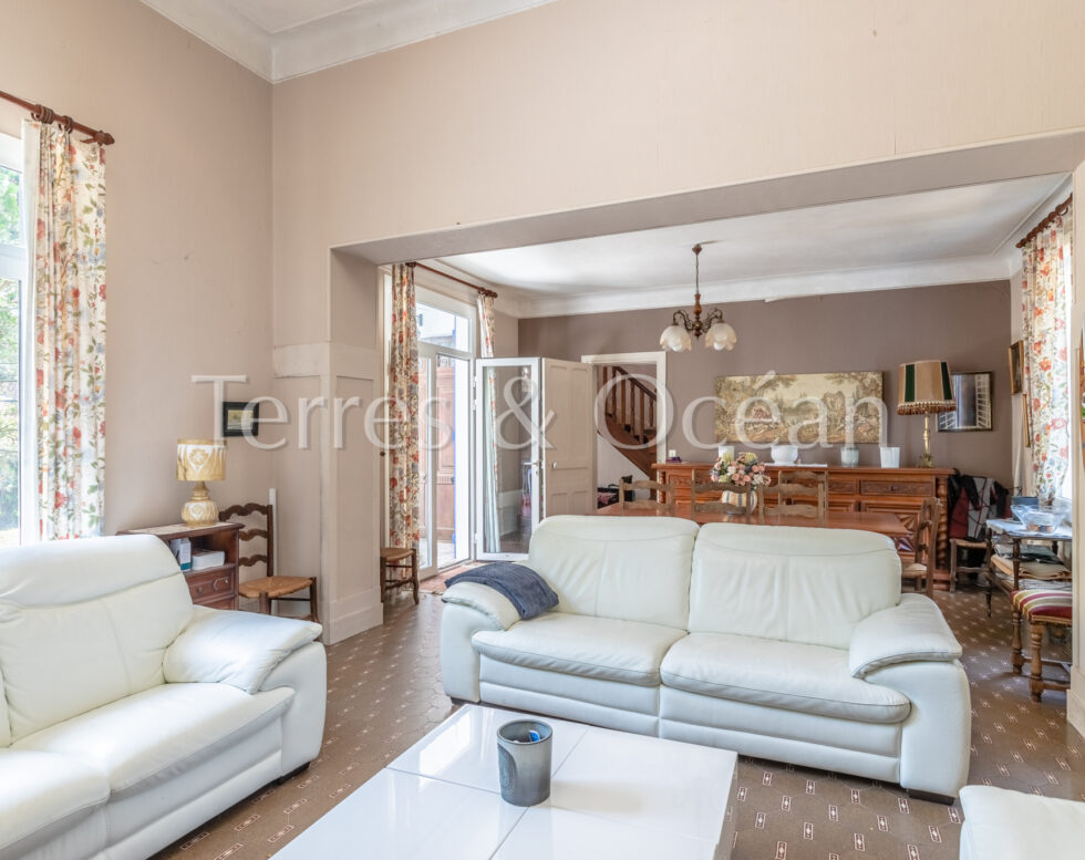 HOSSEGOR: NEAR BEACHES, LAKE AND TOWN CENTER