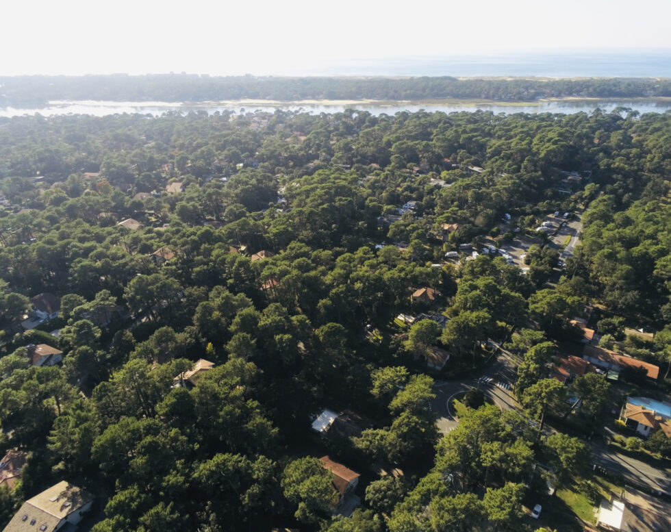 THE VILLA OF LAKE HOSSEGOR