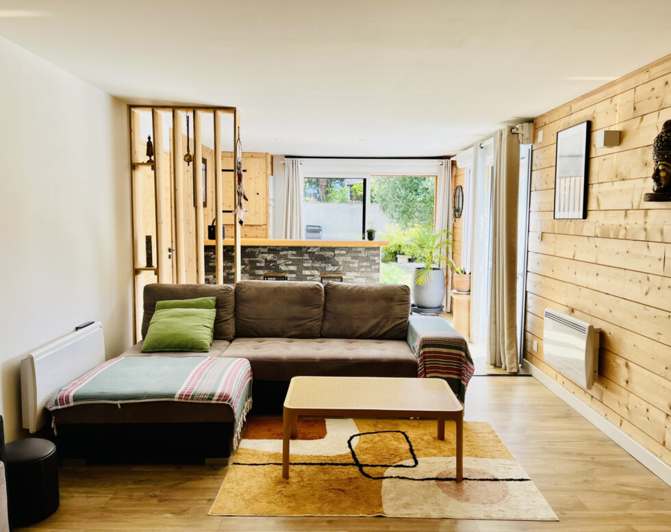 HOUSE WITH POOL ANGRESSE CENTER