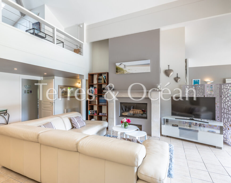 Close to the golf course and the ocean