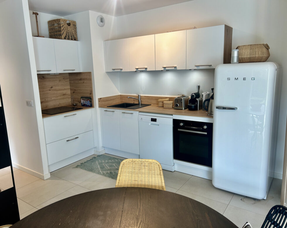 APPARTEMENT 60 M2 CENTRE-VILLE AU CALME