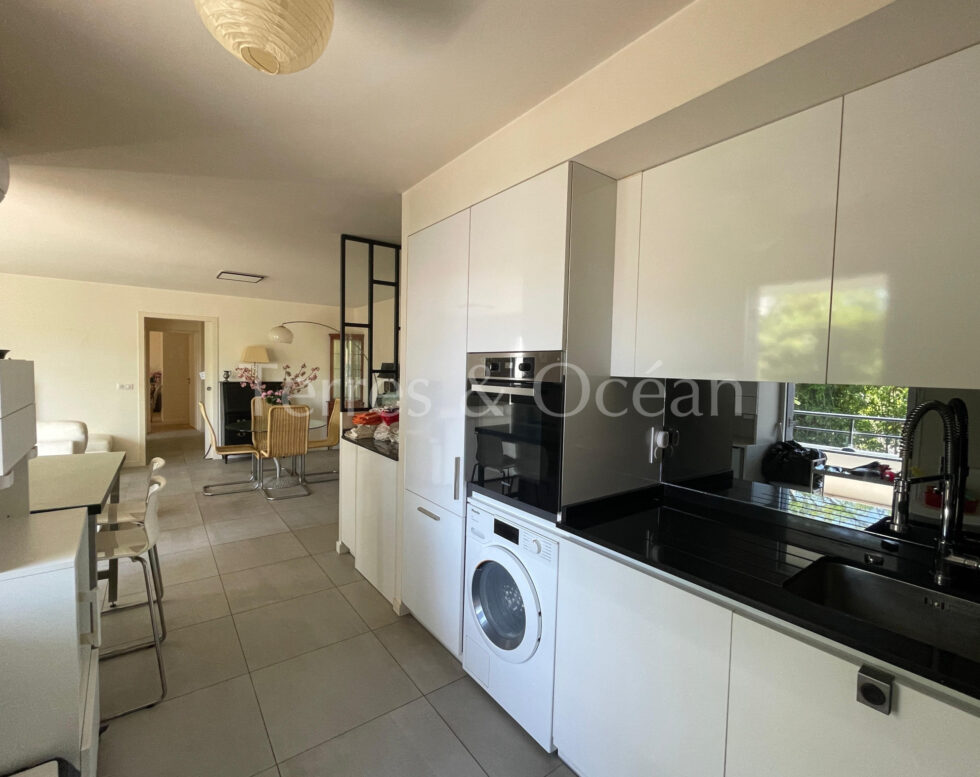 APPARTEMENT 76M2 AVEC TERRASSE CENTRE-VILLE HOSSEGOR