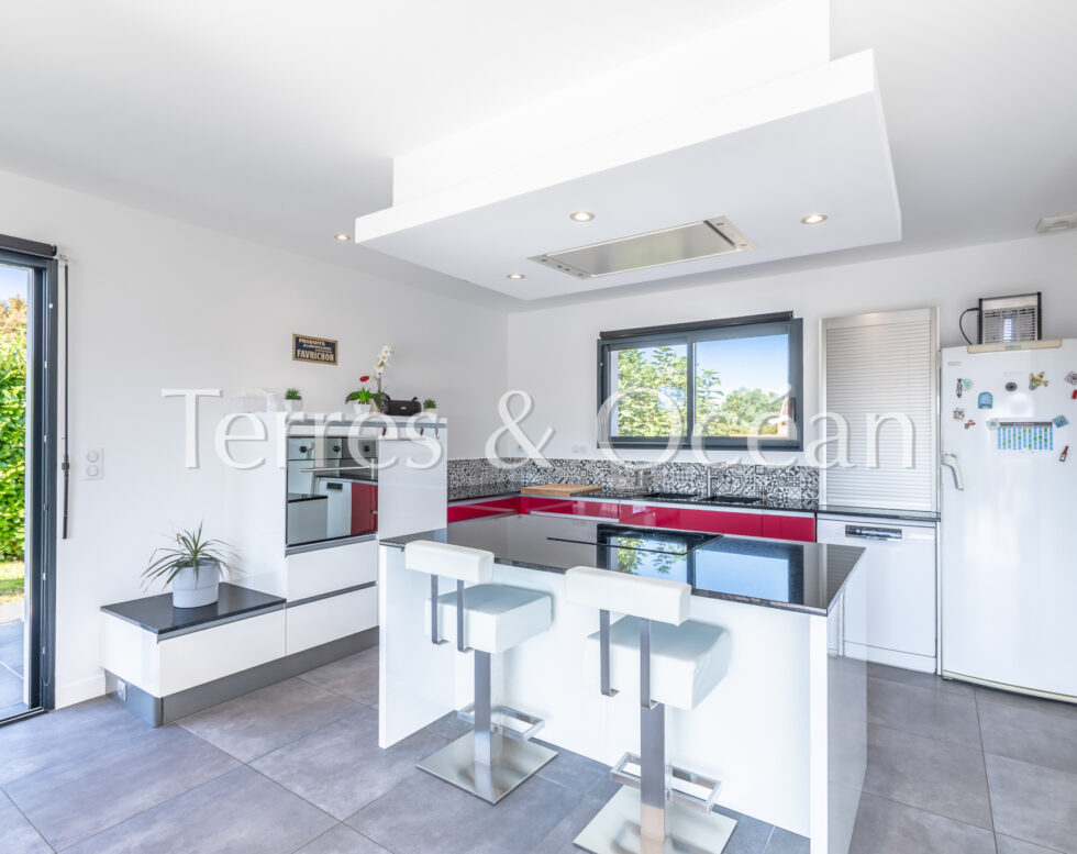 Belle maison avec piscine exposée sud