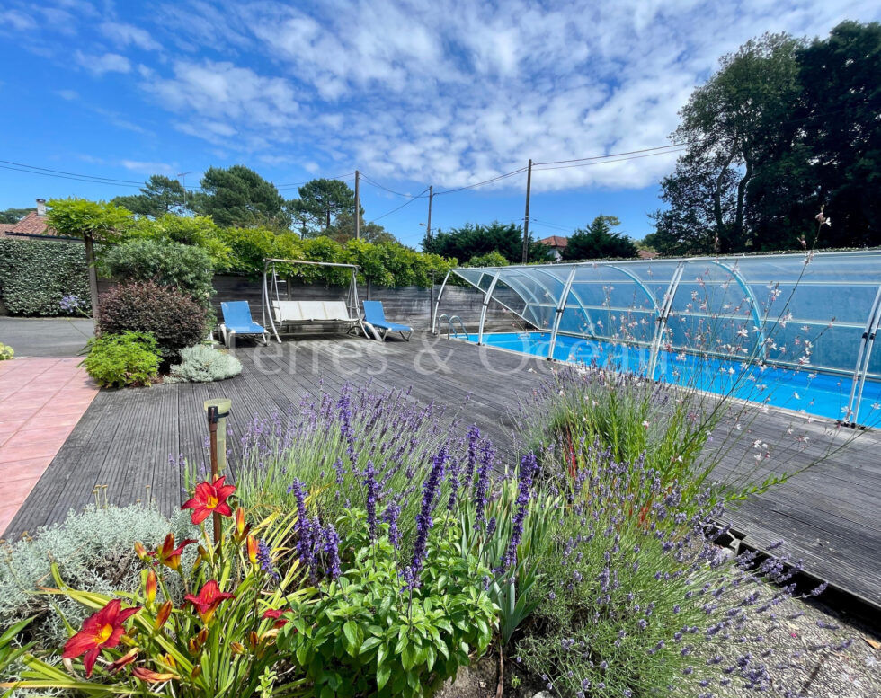 CHARMANTE MAISON DE VILLE