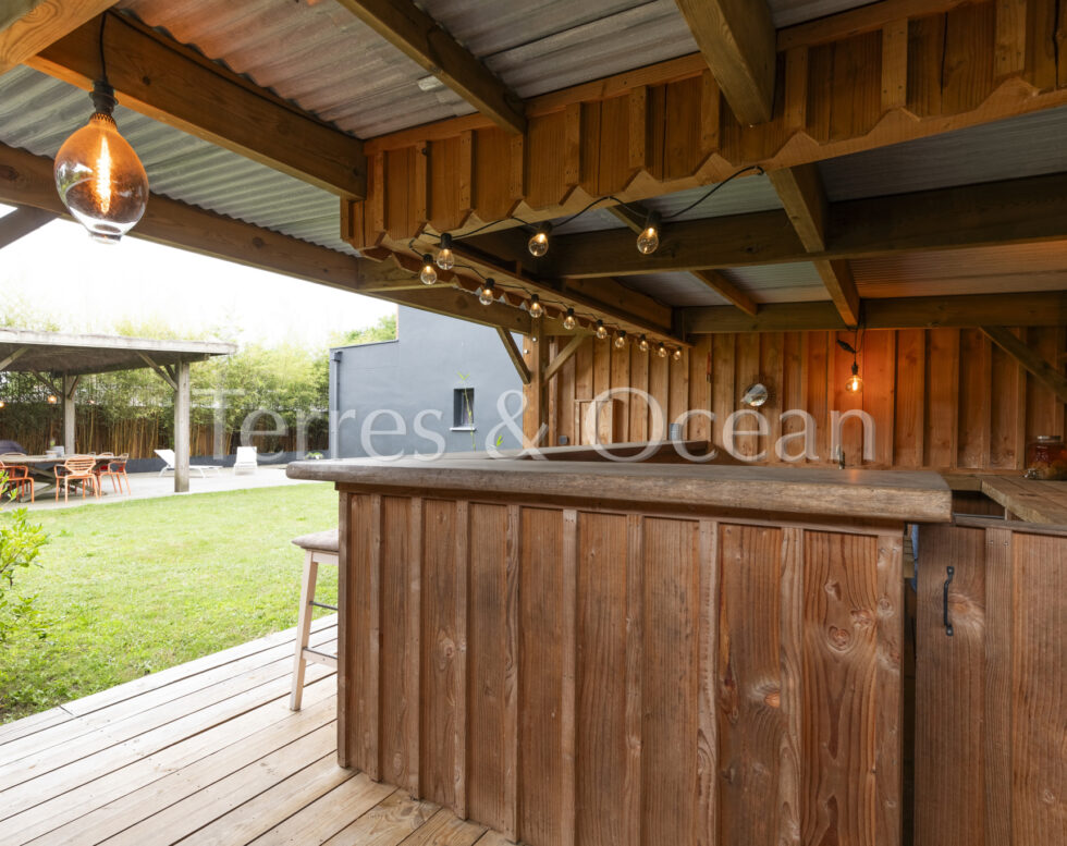 ANGRESSE, CONTEMPORAINE AU CALME