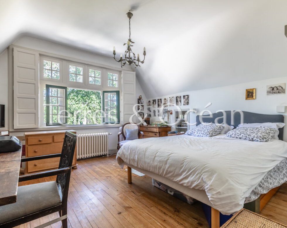 EXCLUSIVE HOSSEGOR UNIQUE PROPERTY IN AN EXCEPTIONAL SETTING