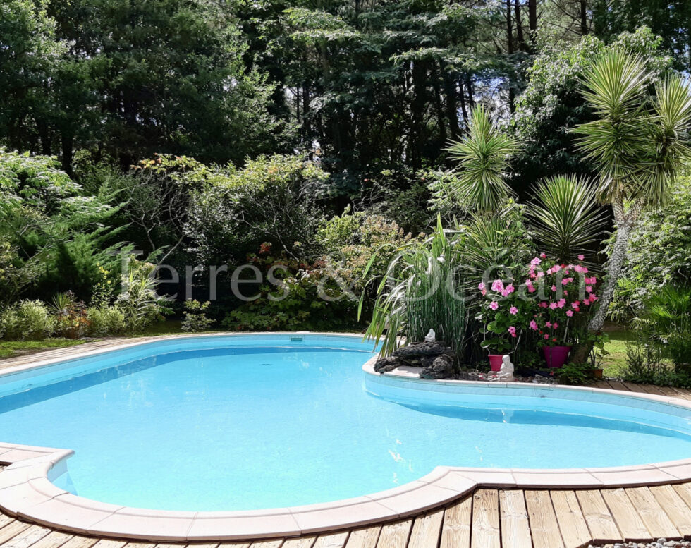 MAISON D’ARCHITECTE AVEC PARC ARBORE DE 5000 M2 SOUSTON SUD