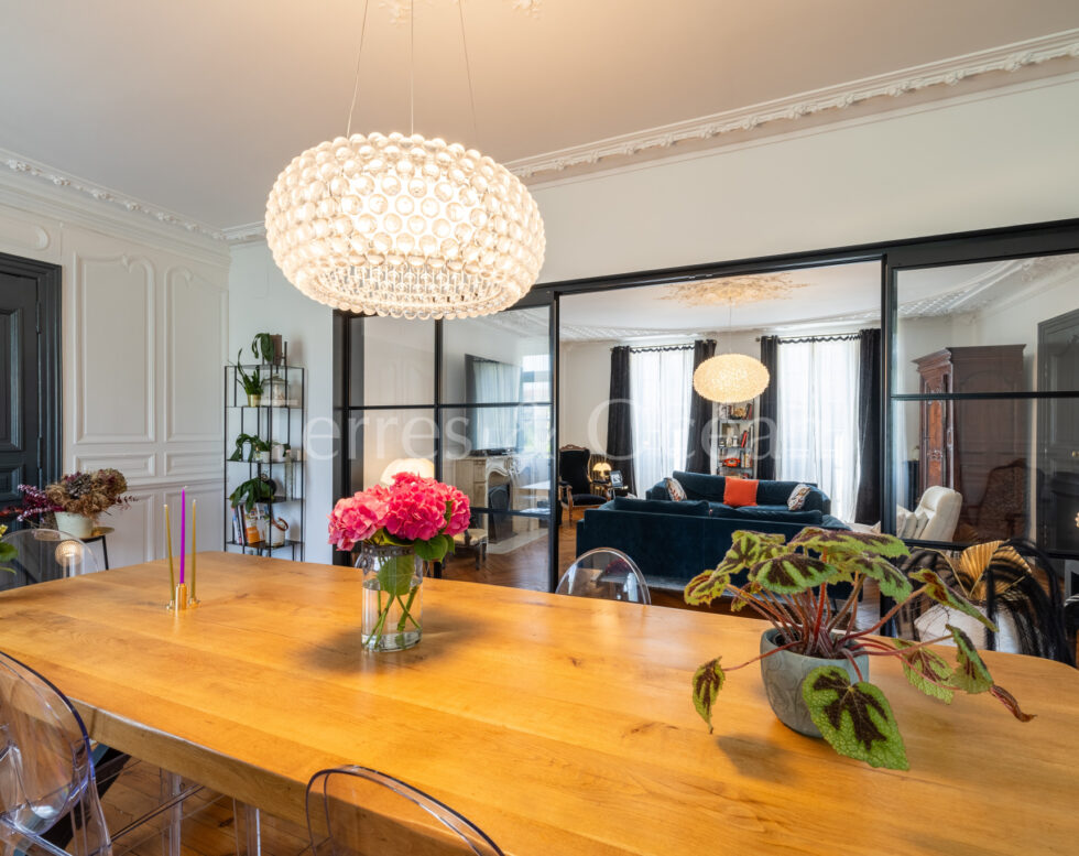 Mansion in the heart of town