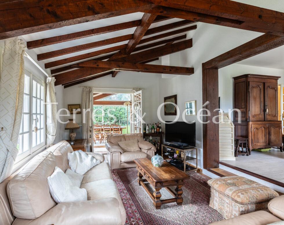 CLOSE TO THE CENTER OF HOSSEGOR, 2 STEPS FROM THE BEACHES