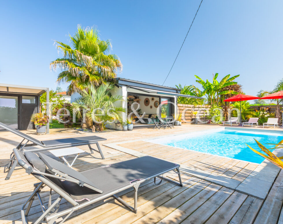 SUPERBE FERME RENOVEE SAUBRIGUES