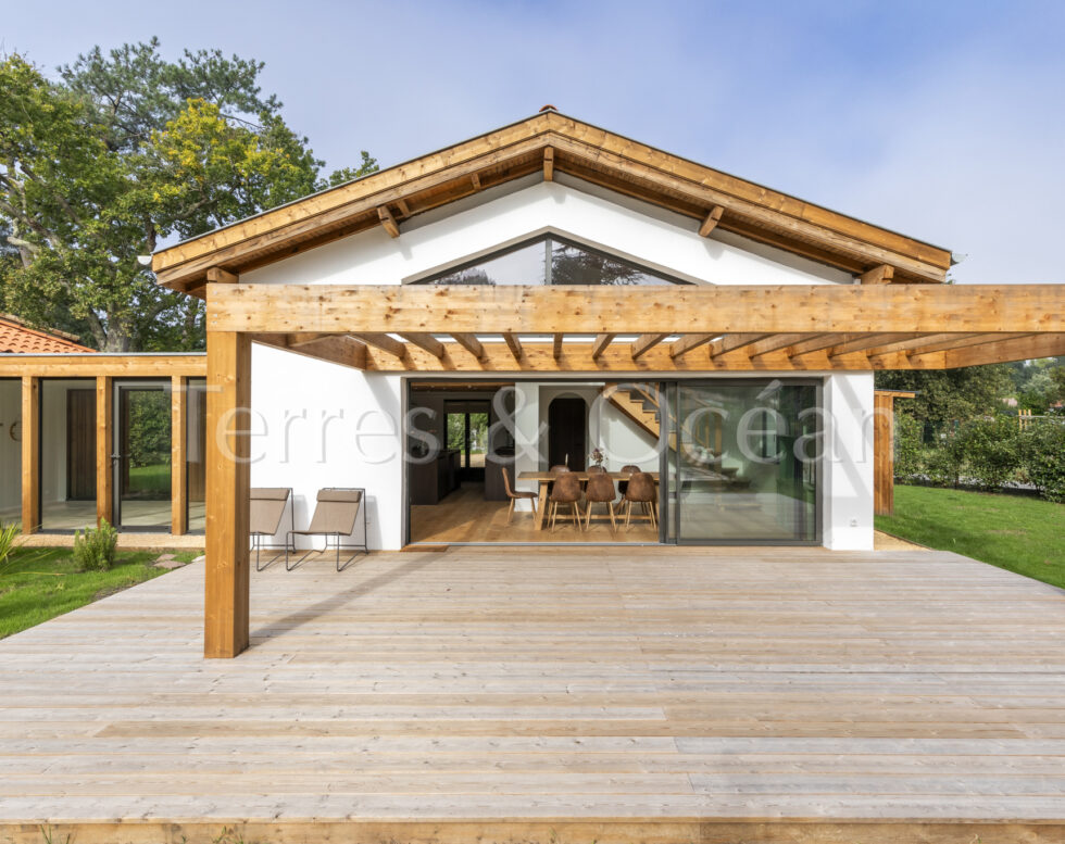 VILLA CONTEMPORAINE MOLIETS