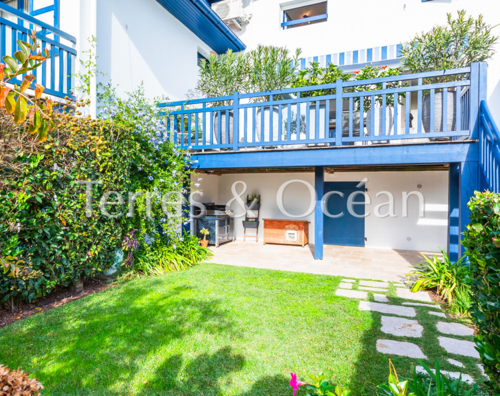 HOSSEGOR APPARTEMENT 3 PIECES EXPOSE PLEIN SUD AVEC TERRASSE ET JARDIN