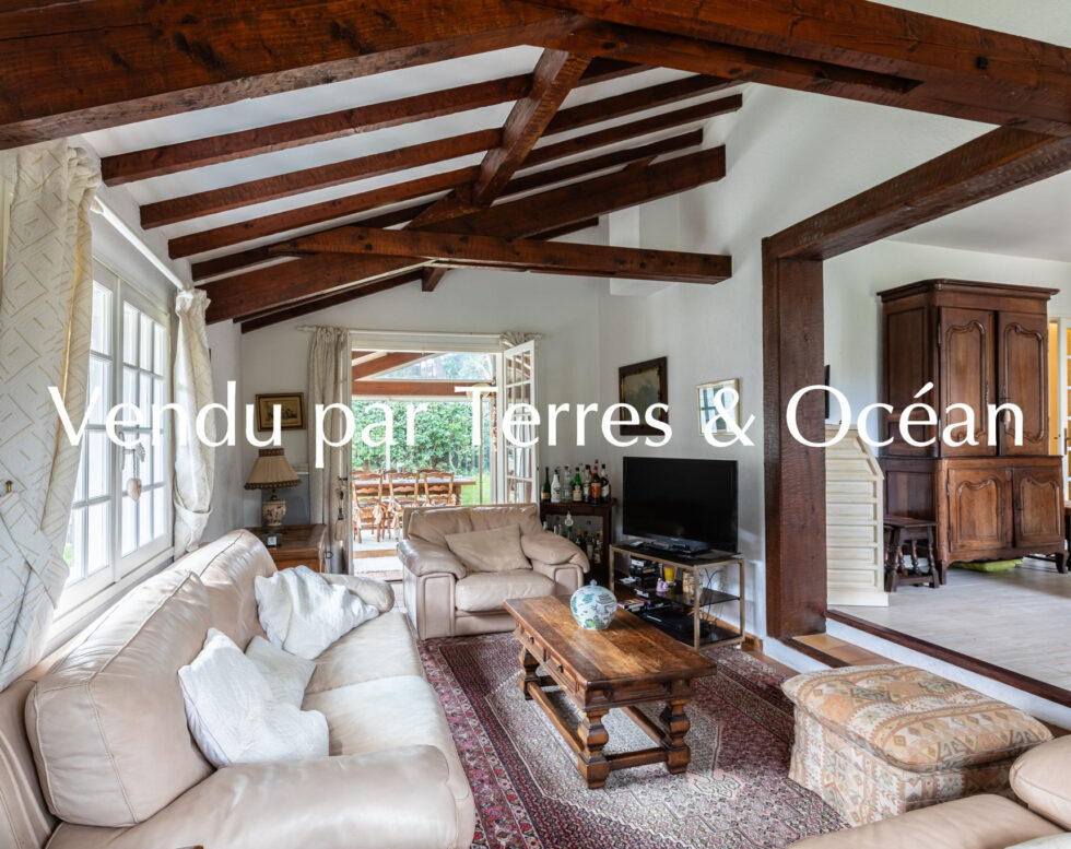 CLOSE TO THE CENTER OF HOSSEGOR, 2 STEPS FROM THE BEACHES