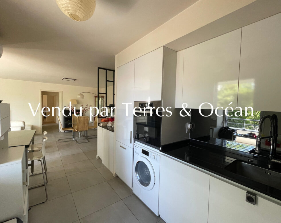 APPARTEMENT 76M2 AVEC TERRASSE CENTRE-VILLE HOSSEGOR