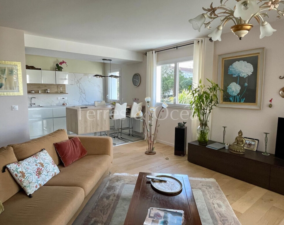 HOSSEGOR CENTRE APPARTEMENT DE 73M2 AVEC TERRASSE / ASCENSEUR / PLACE DE PARKING