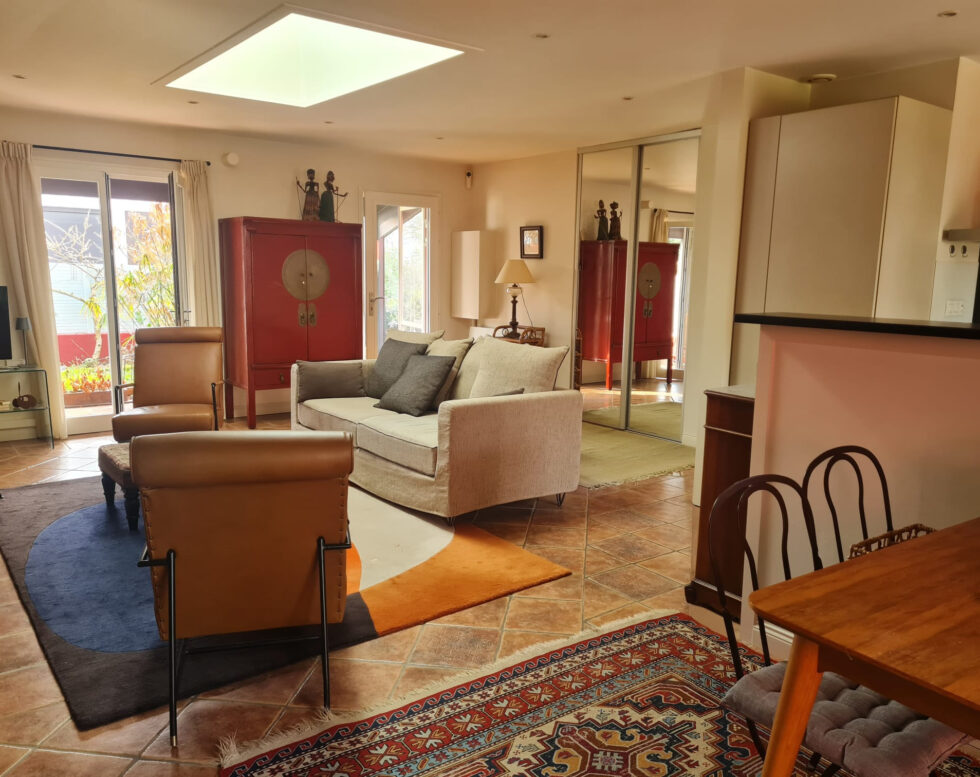 VILLA AVEC 3 CHAMBRES PROCHE COMMERCES ET BIARRITZ