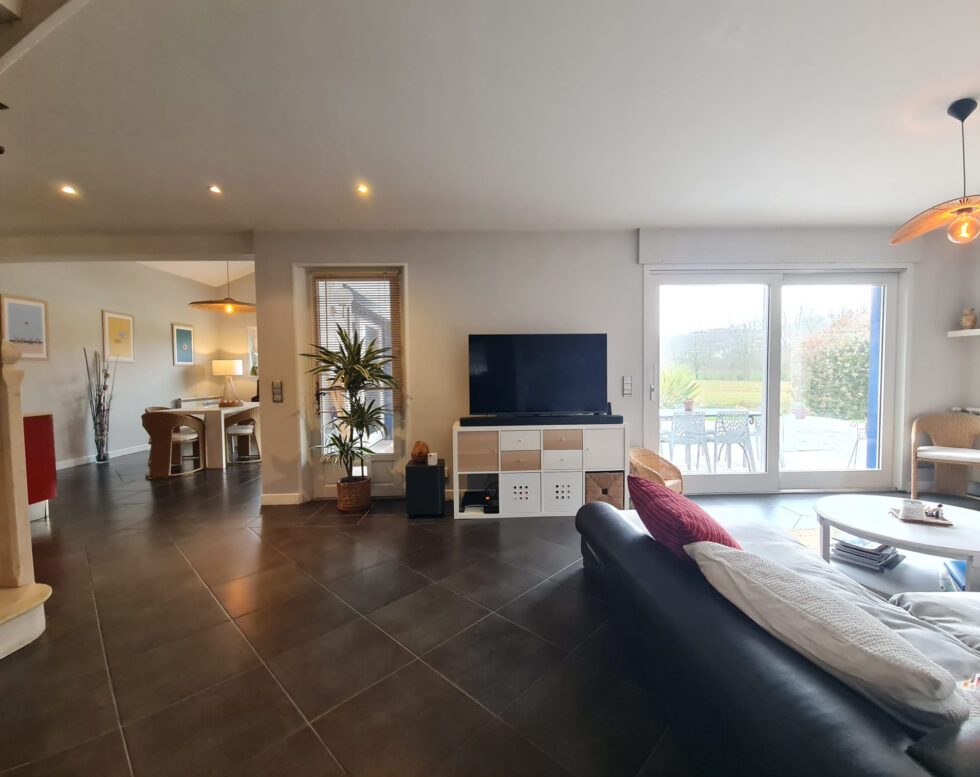 MAISON 4 CHAMBRES, VUE SUR LE GOLF DE BASSUSSARY