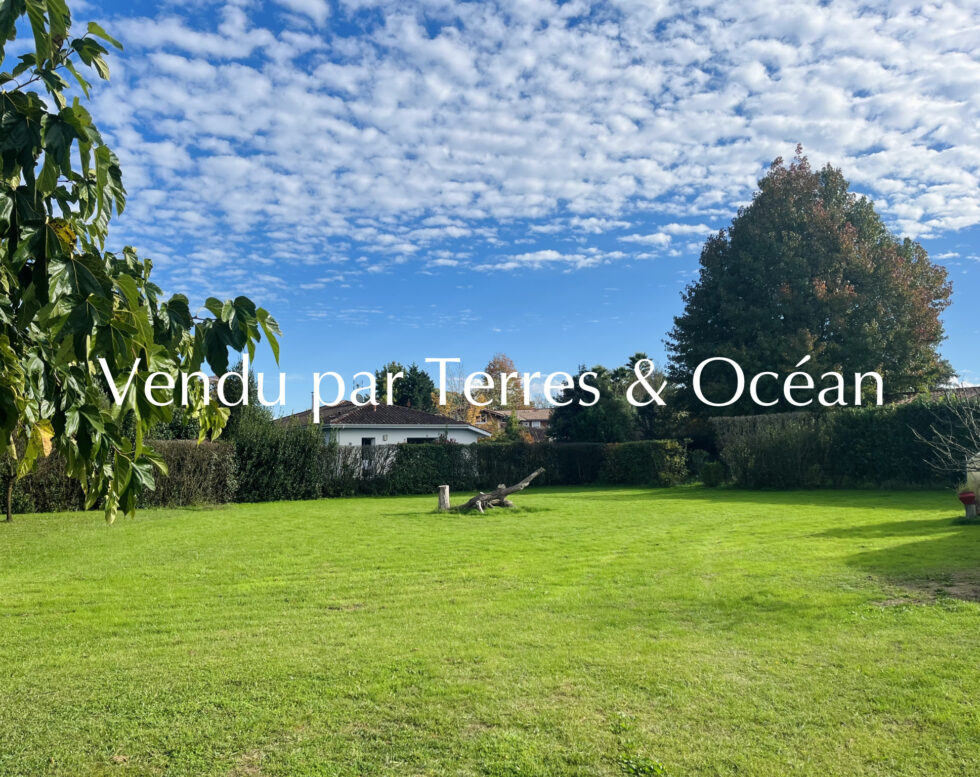 VENDU – TERRAIN A BATIR ANGRESSE CENTRE-VILLE – VENTE EN COURS