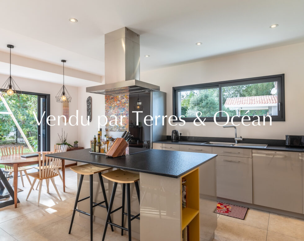 Exclusive to Capbreton – High-end contemporary