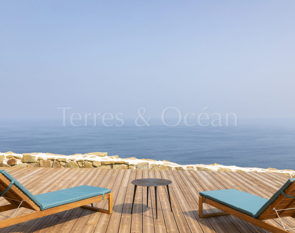 FACE A L’OCEAN, DEMEURE DE CARACTERE