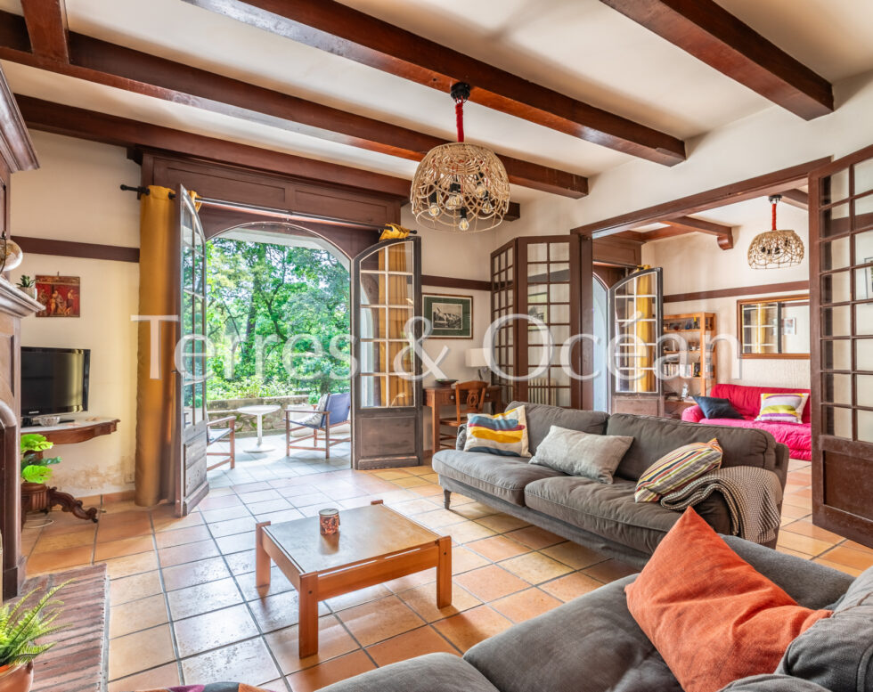 HOSSEGOR AUTHENTIC BASCO LANDAISE HOUSE