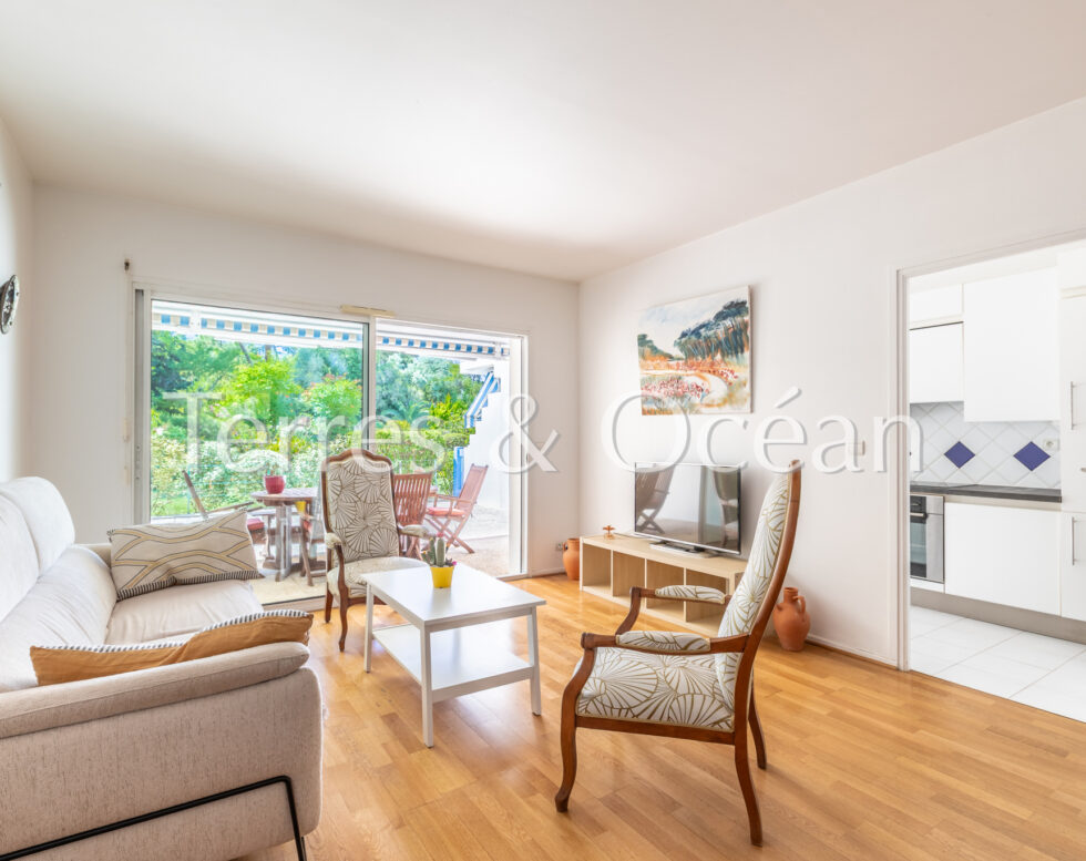 APPARTEMENT TERRASSE PROCHE CENTRE-VILLE HOSSEGOR