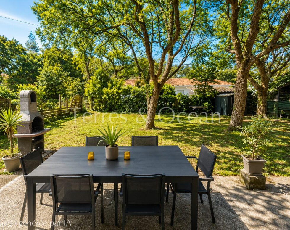 MAISON/TERRAIN EN VENTE ENTRE LAC ET OCEAN PROCHE CENTRE-VILLE A PIED
