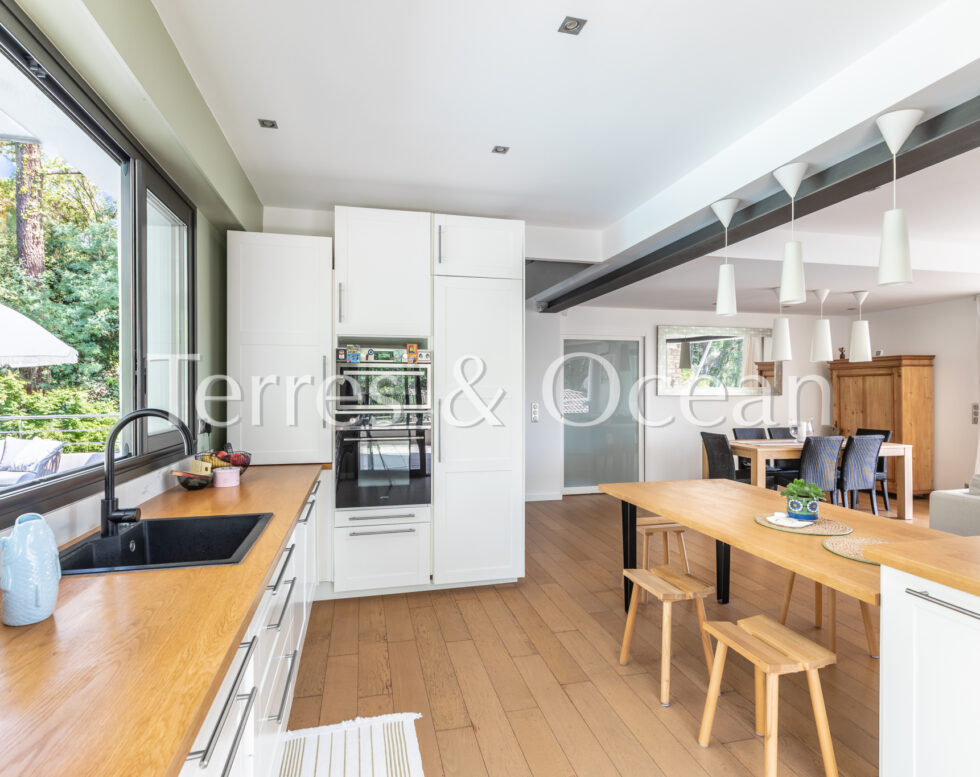 VILLA BETWEEN LAKE AND OCEAN, HOSSEGOR
