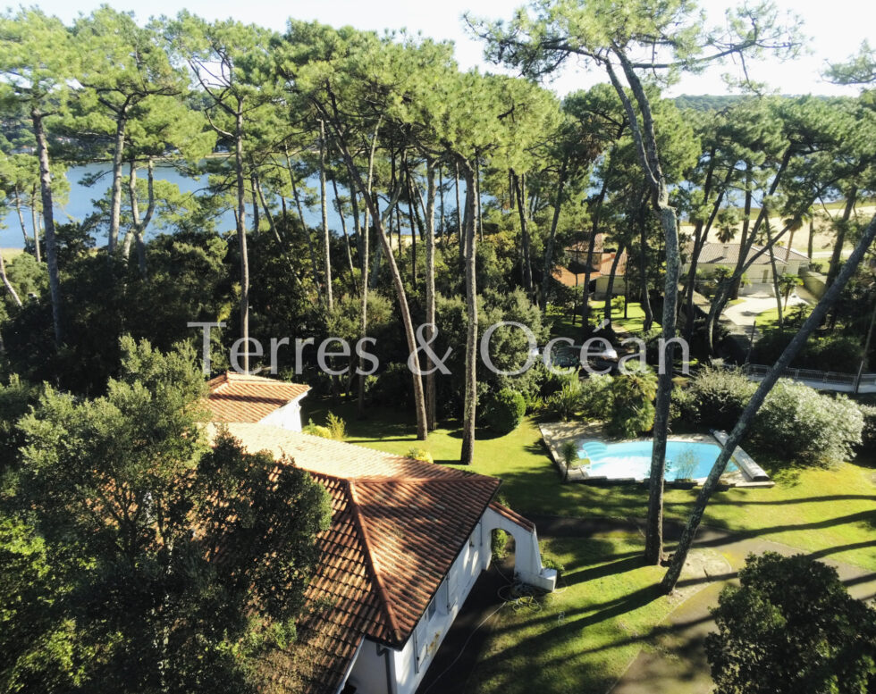 PROPRIETE AVEC VUE SUR LE LAC D’HOSSEGOR