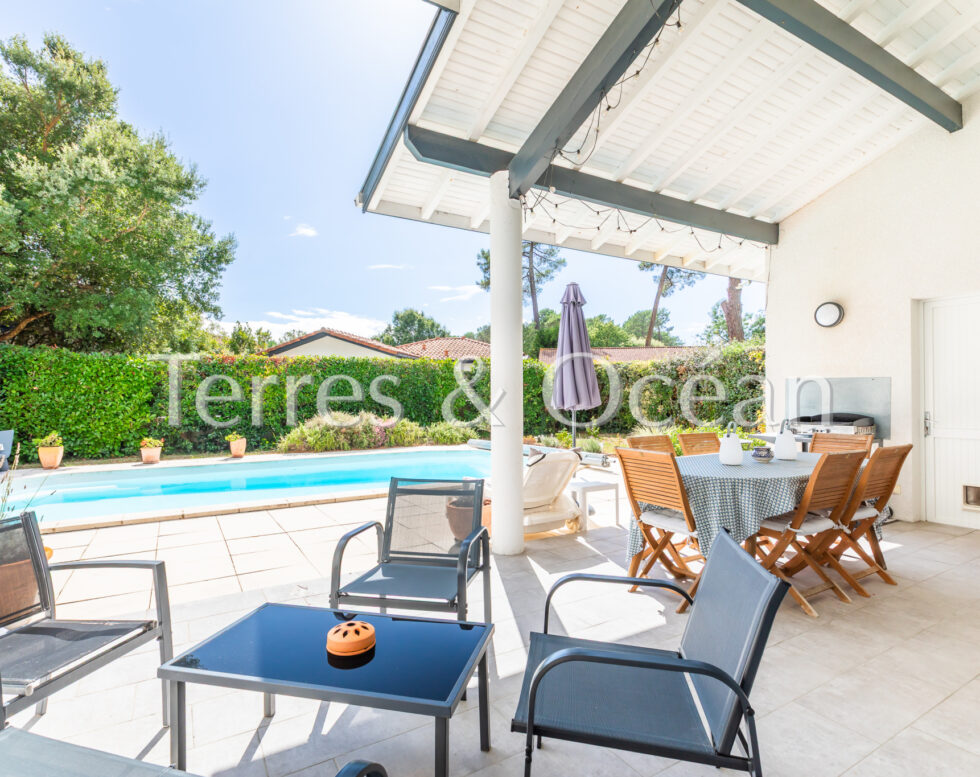 CAPBRETON, BELLE VILLA PISCINE QUARTIER DES ECRIVAINS
