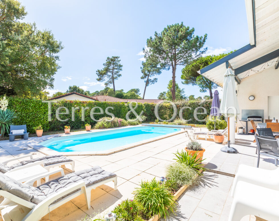 CAPBRETON, BELLE VILLA PISCINE QUARTIER DES ECRIVAINS