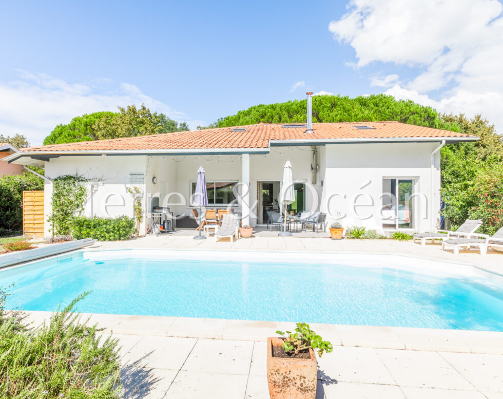 CAPBRETON, BELLE VILLA PISCINE QUARTIER DES ECRIVAINS
