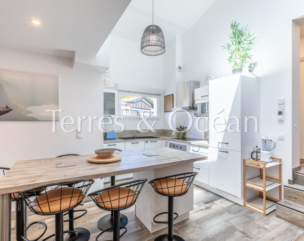 HOSSEGOR 2-BEDROOM DUPLEX APARTMENT, 72M2, BETWEEN LAKE AND OCEAN
