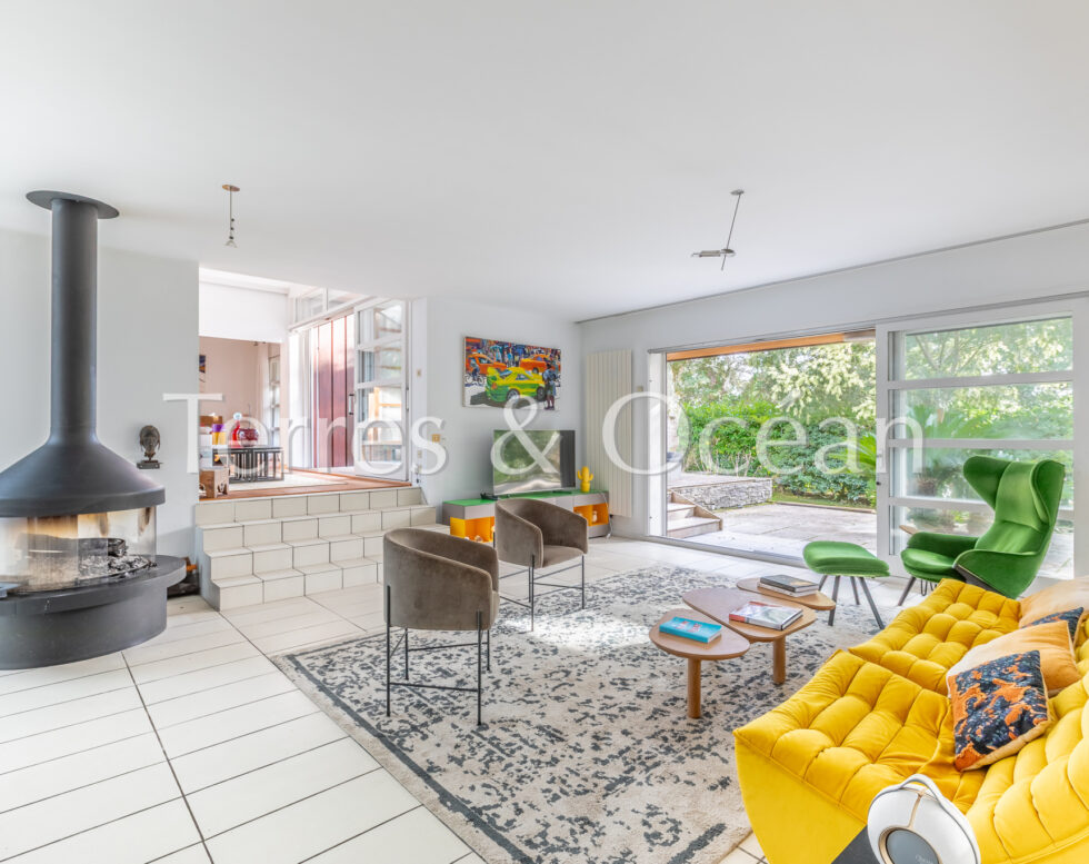 MAISON D’ARCHITECTE D’INSPIRATION JAPONISANTE DANS SON ECRIN DE VERDURE HOSSEGOR